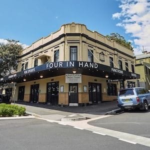 Public health warning issued for Paddington pub Public health warning issued for Paddington pub